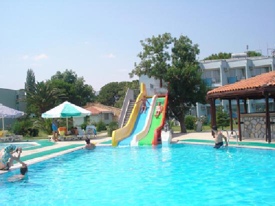 קוצ'וקויו Ra Resort Otel מראה חיצוני תמונה