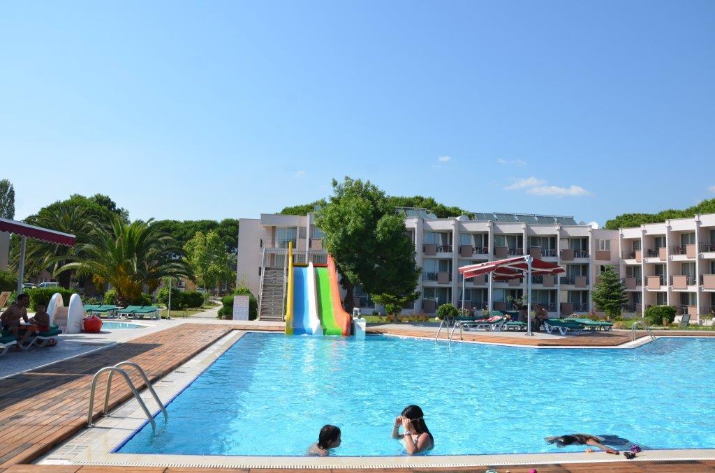 קוצ'וקויו Ra Resort Otel מראה חיצוני תמונה