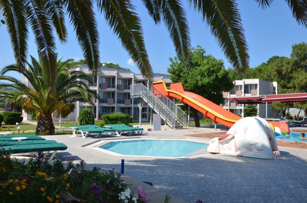 קוצ'וקויו Ra Resort Otel מראה חיצוני תמונה